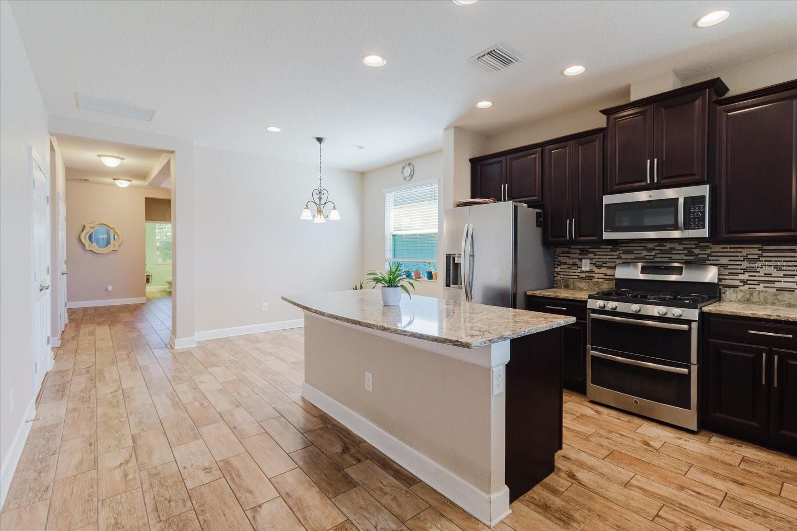 6516 SALT CREEK AVE, APOLLO BEACH, FL, 33572