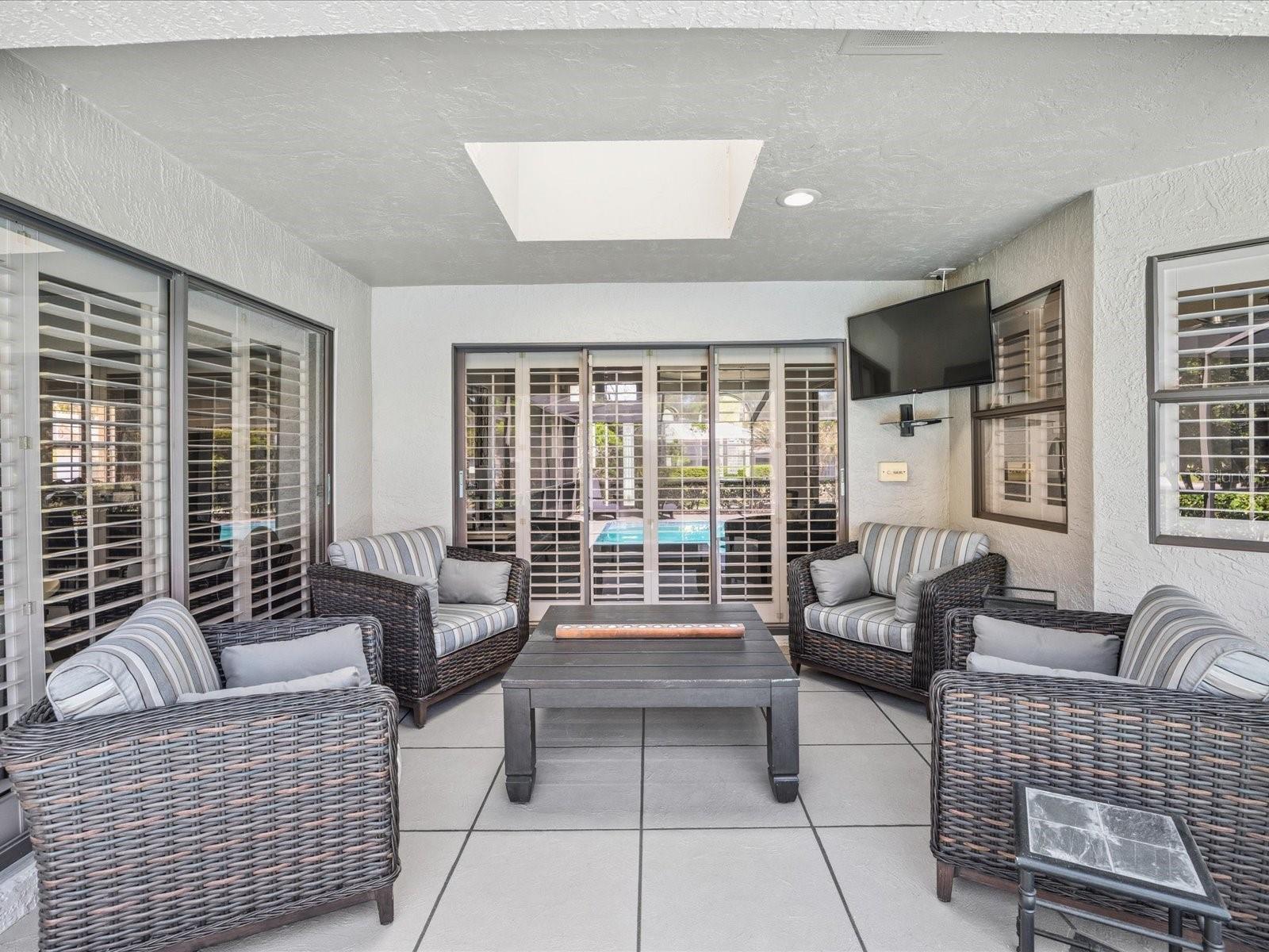 10 WINDRUSH CT, OLDSMAR, FL, 34677