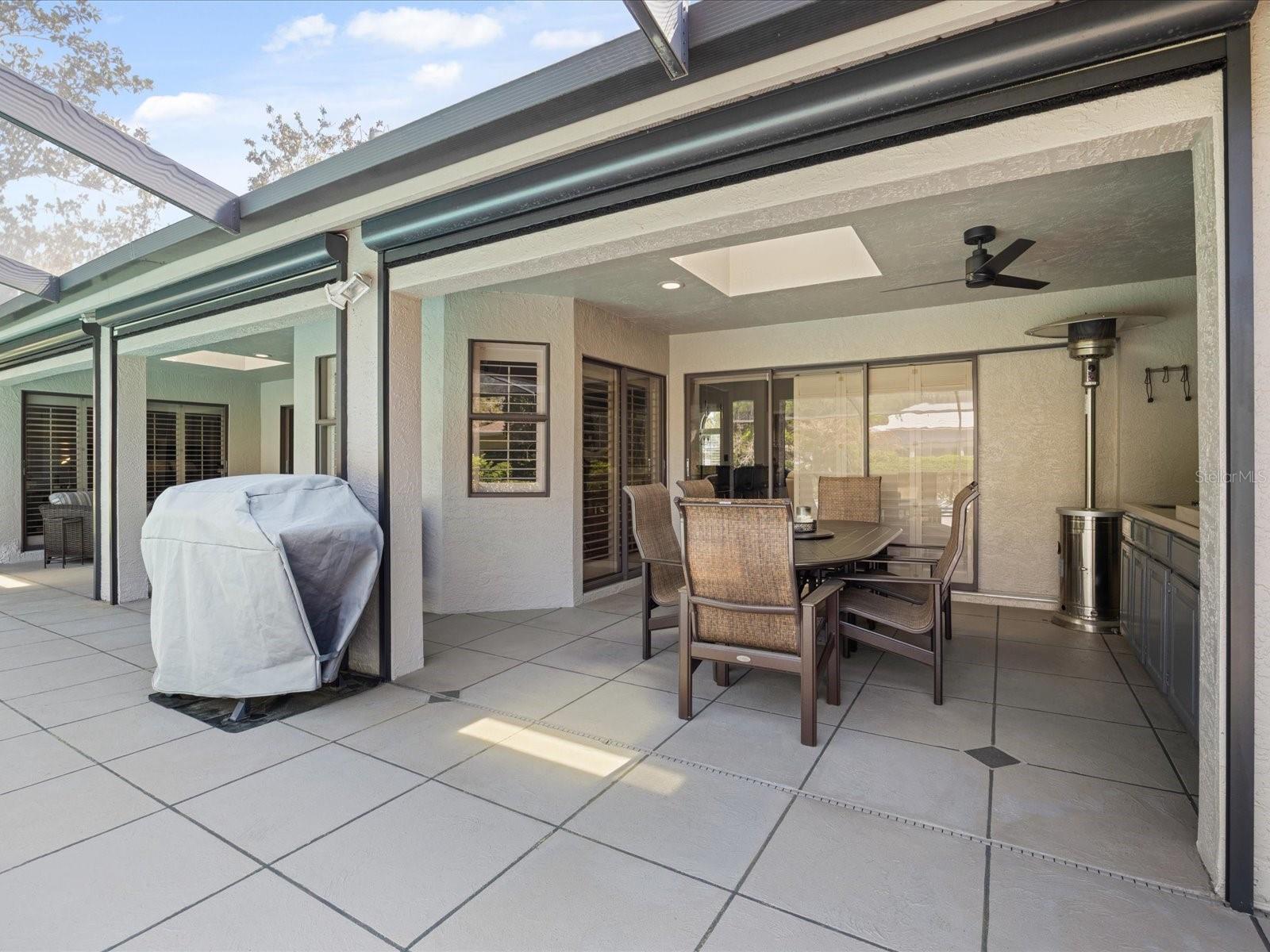 10 WINDRUSH CT, OLDSMAR, FL, 34677