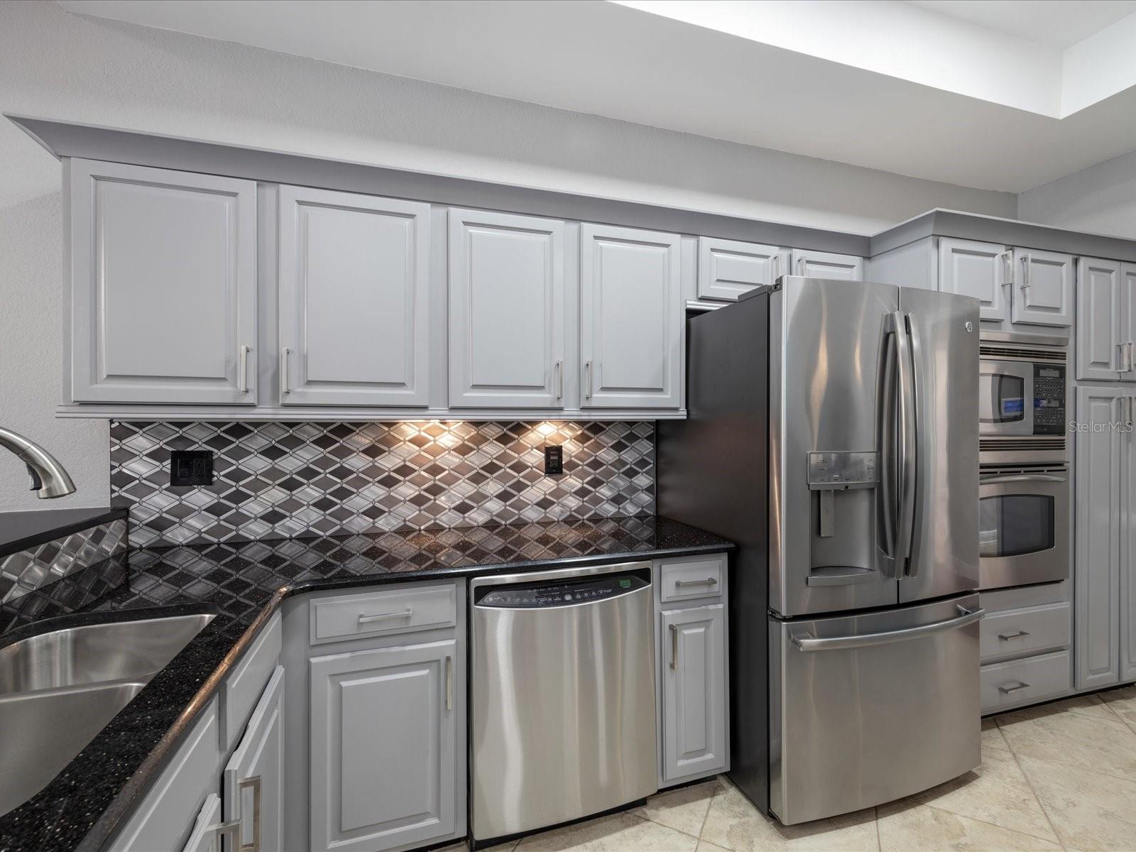 10 WINDRUSH CT, OLDSMAR, FL, 34677