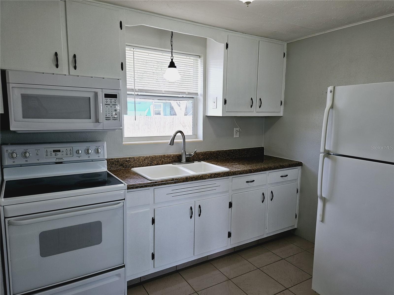 900 NANTUCKET RD, VENICE, FL, 34293