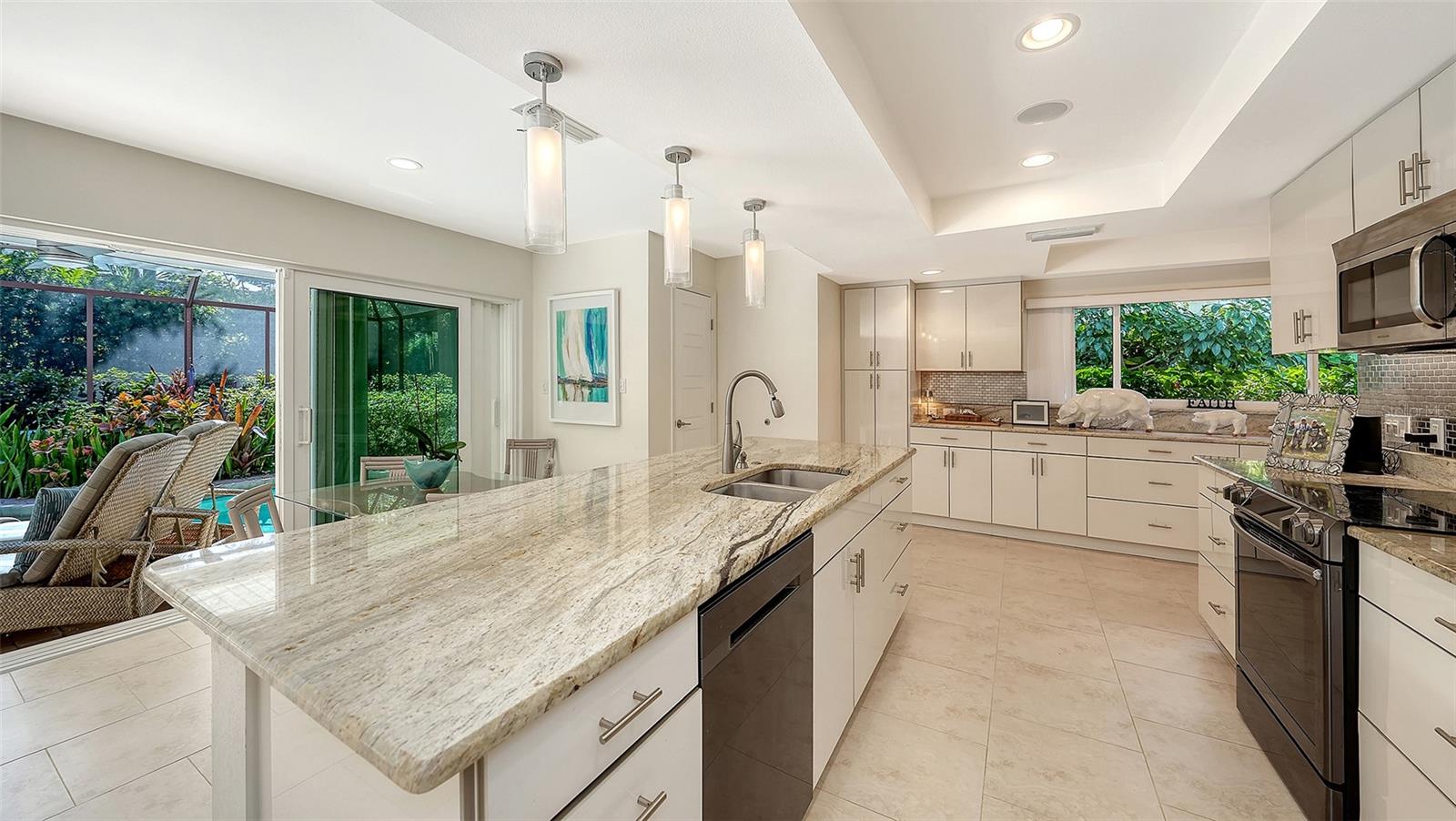 443 BIRD KEY DR, SARASOTA, FL, 34236