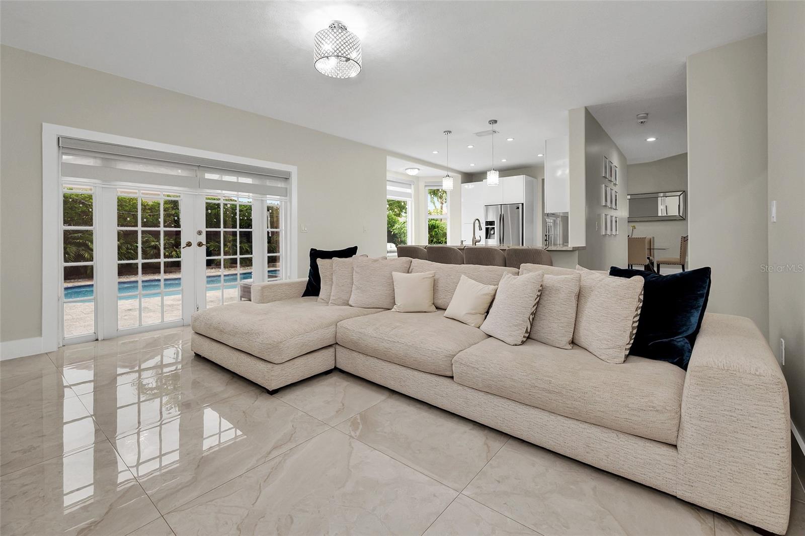 1385 SW 143RD CT, MIAMI, FL, 33184