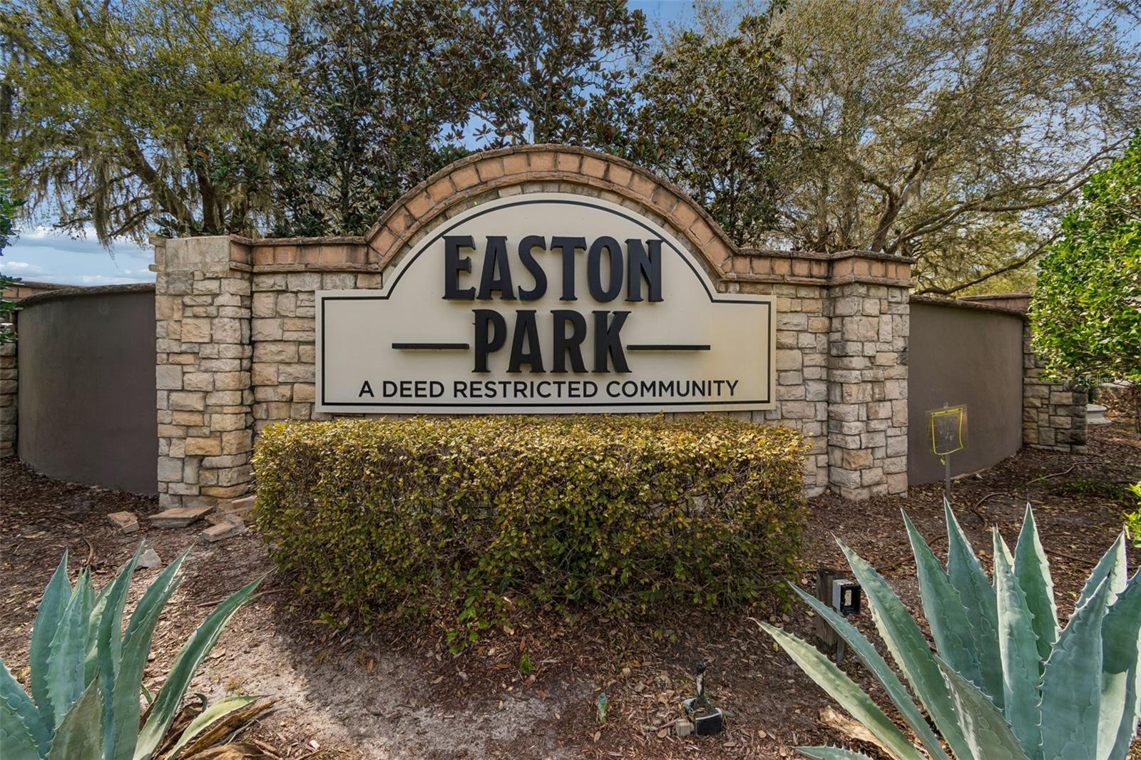 10837 BREAKING ROCKS DR, TAMPA, FL, 33647