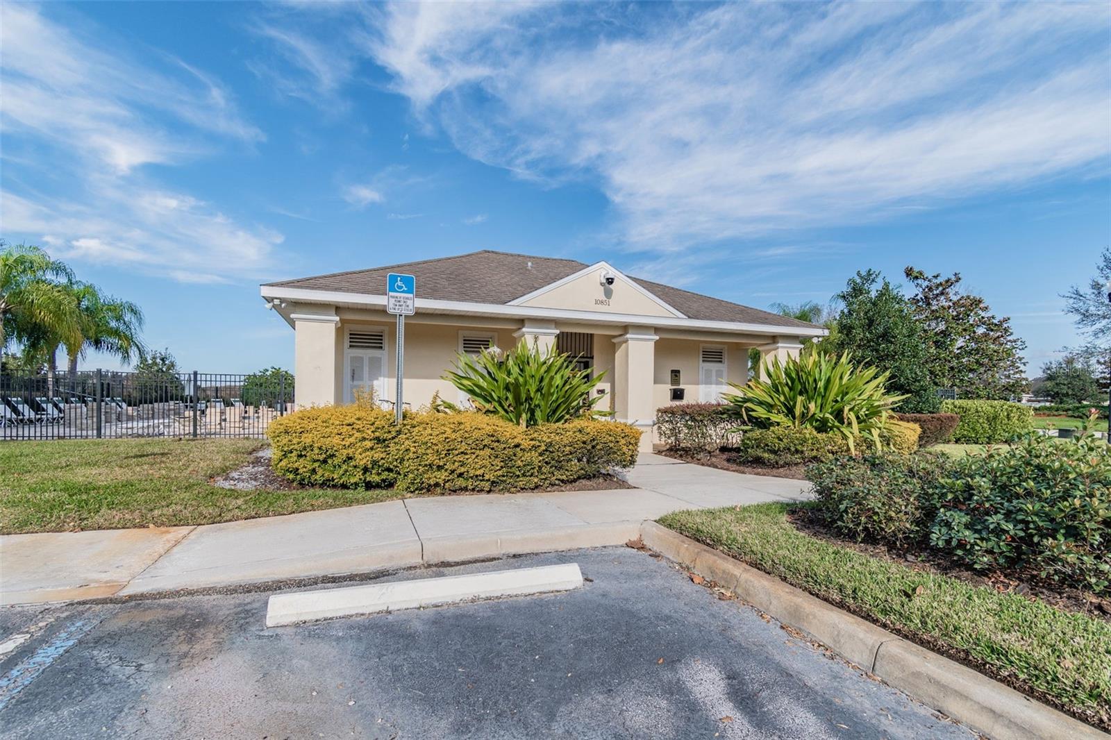 10837 BREAKING ROCKS DR, TAMPA, FL, 33647
