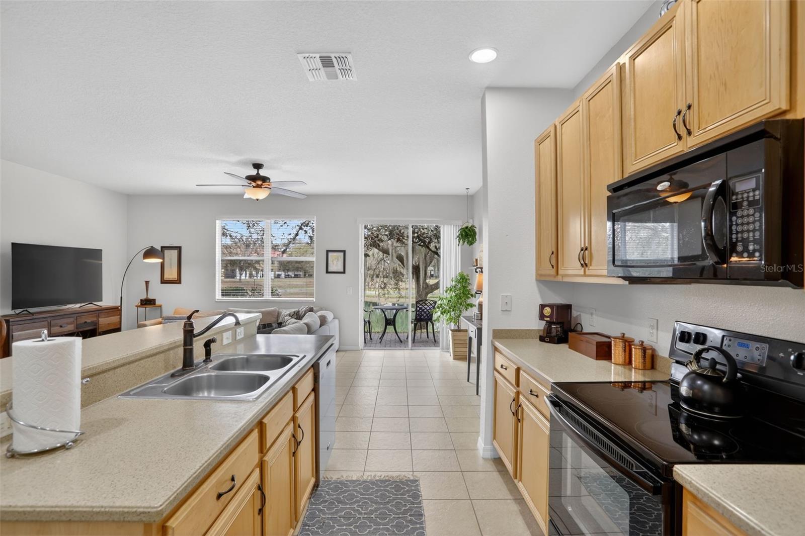 3060 SEAVIEW CASTLE DR, KISSIMMEE, FL, 34746