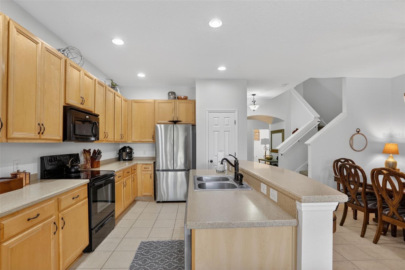3060 SEAVIEW CASTLE DR, KISSIMMEE, FL, 34746