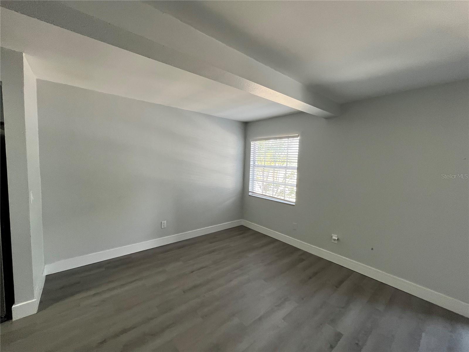 4902 W GANDY BLVD #E106, TAMPA, FL, 33611