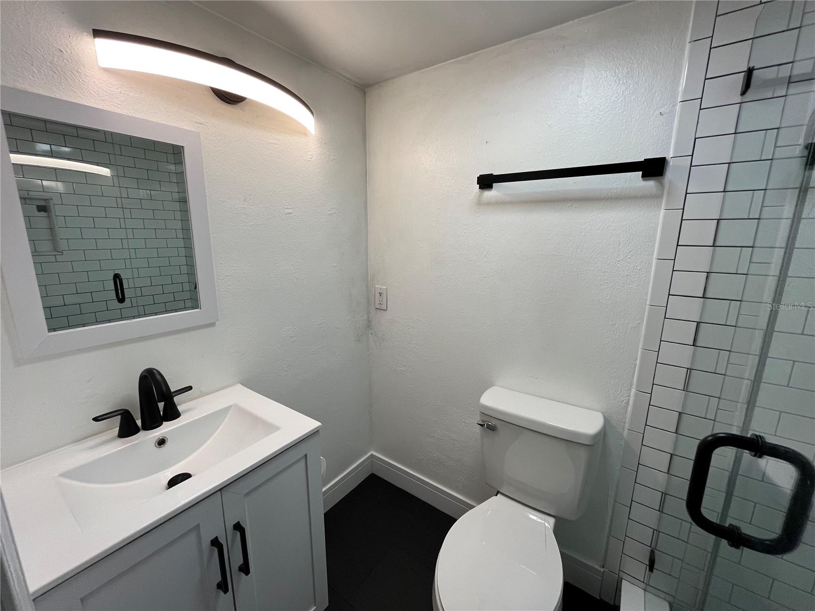 4902 W GANDY BLVD #E106, TAMPA, FL, 33611