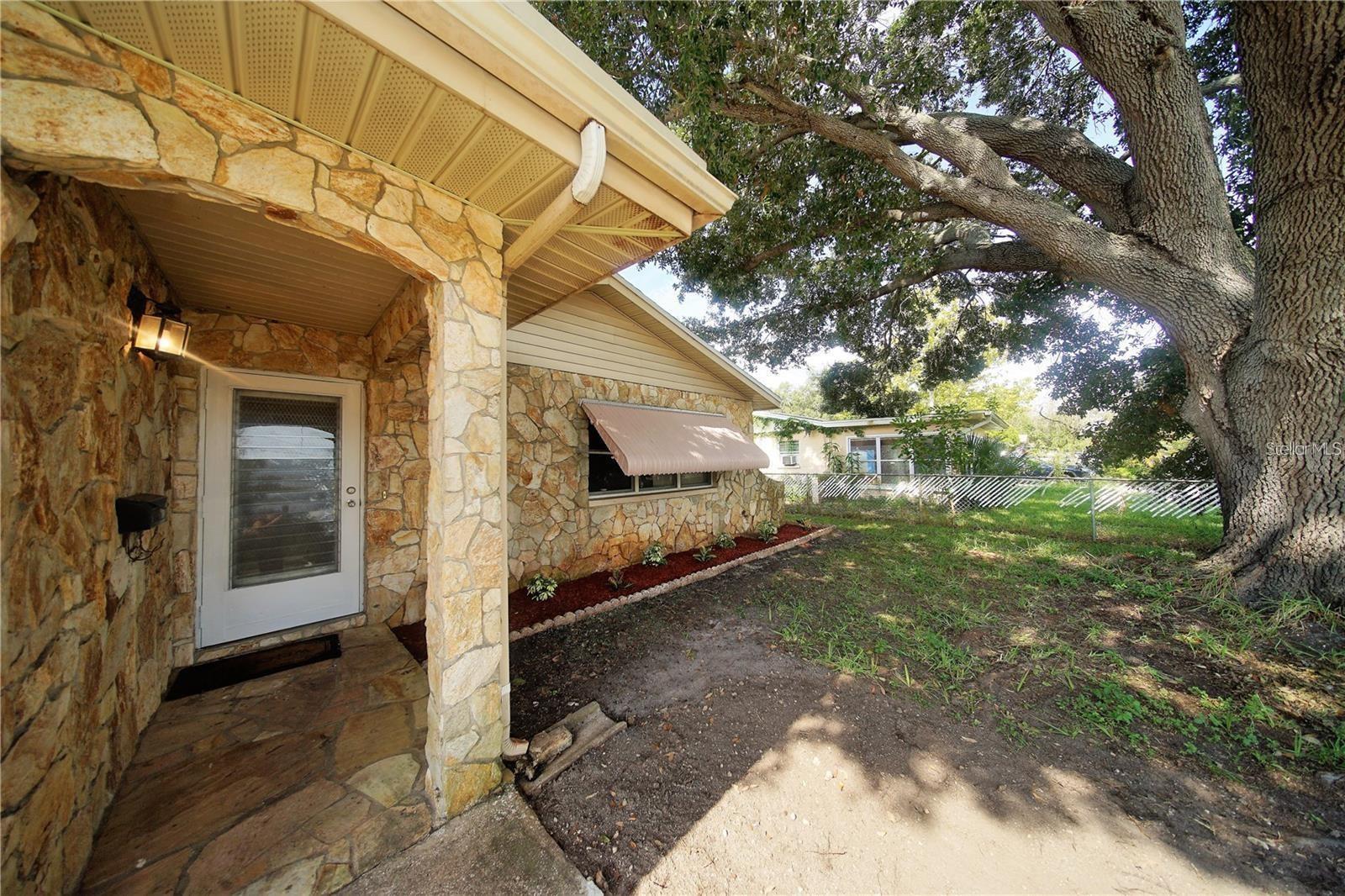 824 62ND AVE NE, ST PETERSBURG, FL, 33702