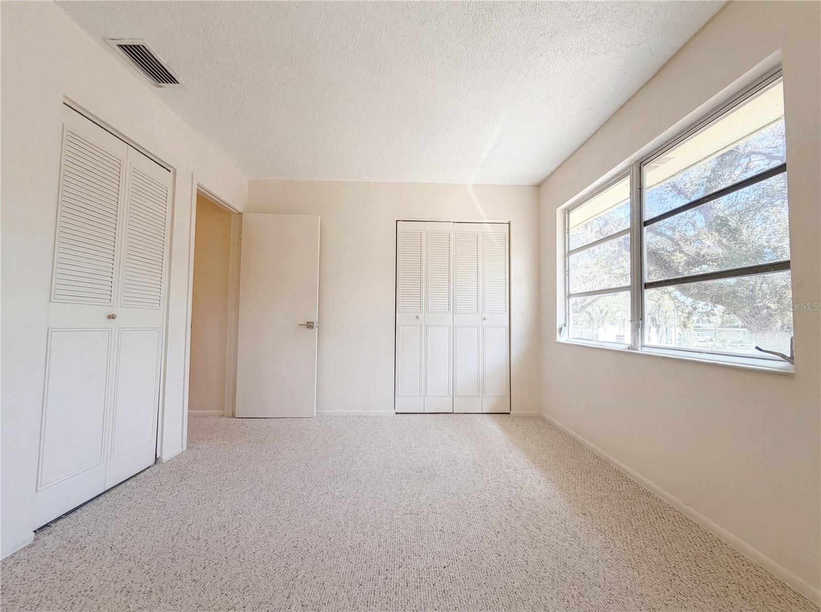 219 AMHERST AVE #105, SARASOTA, FL, 34232