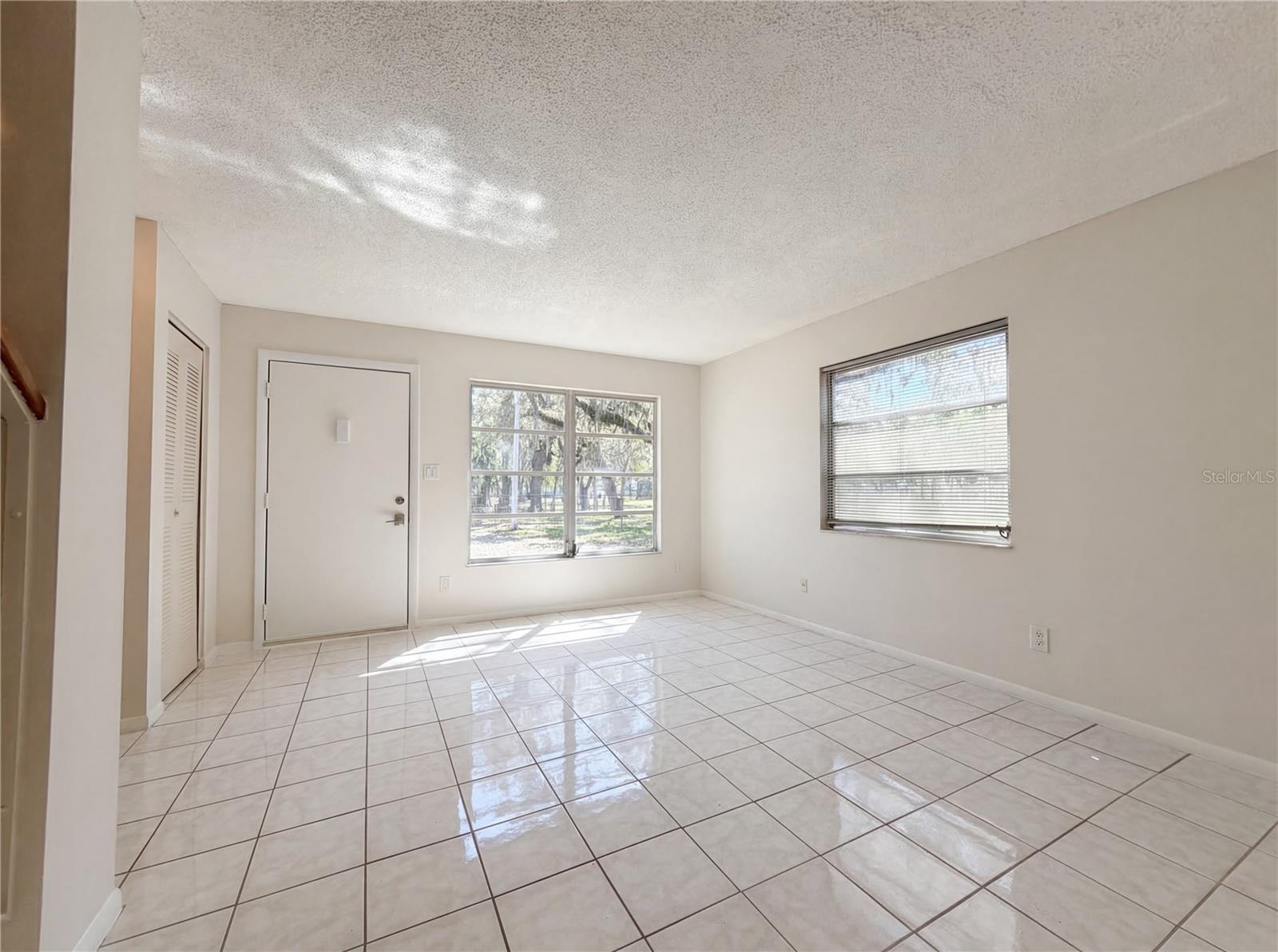 219 AMHERST AVE #105, SARASOTA, FL, 34232