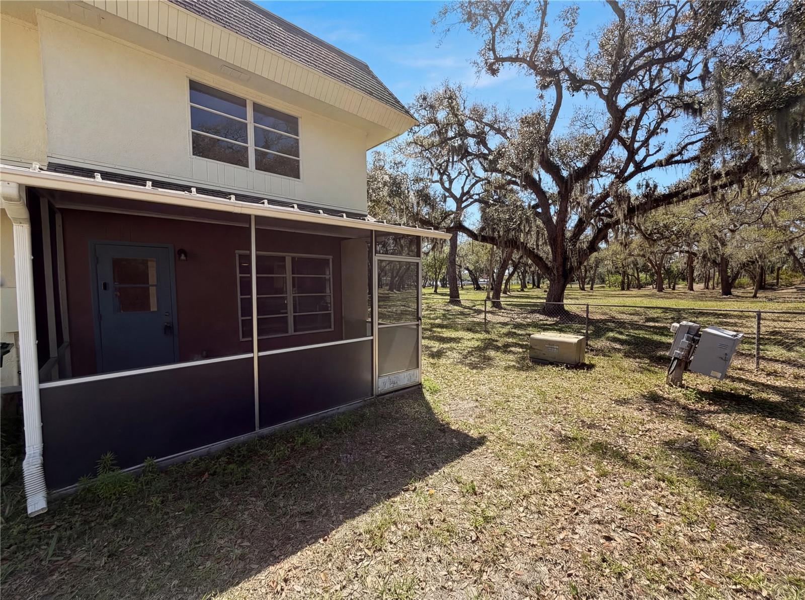 219 AMHERST AVE #105, SARASOTA, FL, 34232