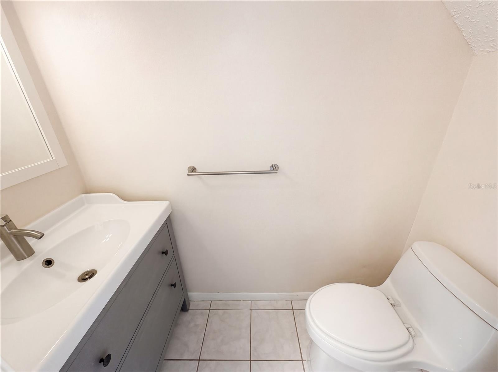 219 AMHERST AVE #105, SARASOTA, FL, 34232