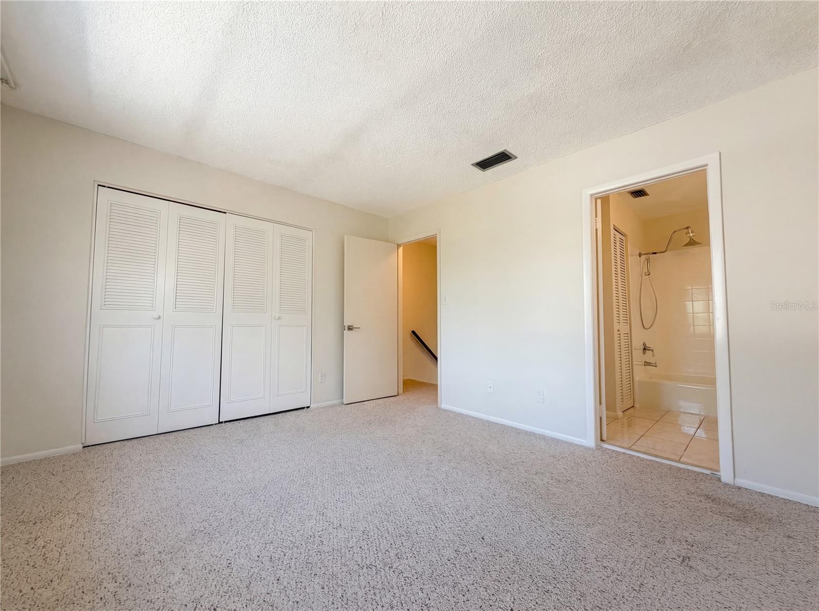 219 AMHERST AVE #105, SARASOTA, FL, 34232