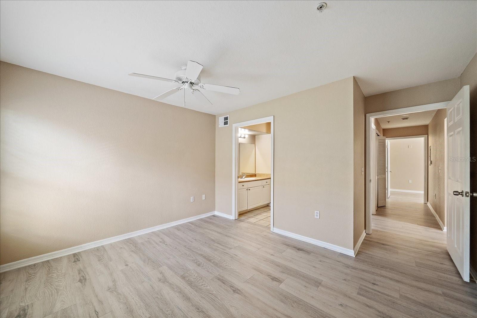 5540 ROSEHILL RD #201, SARASOTA, FL, 34233