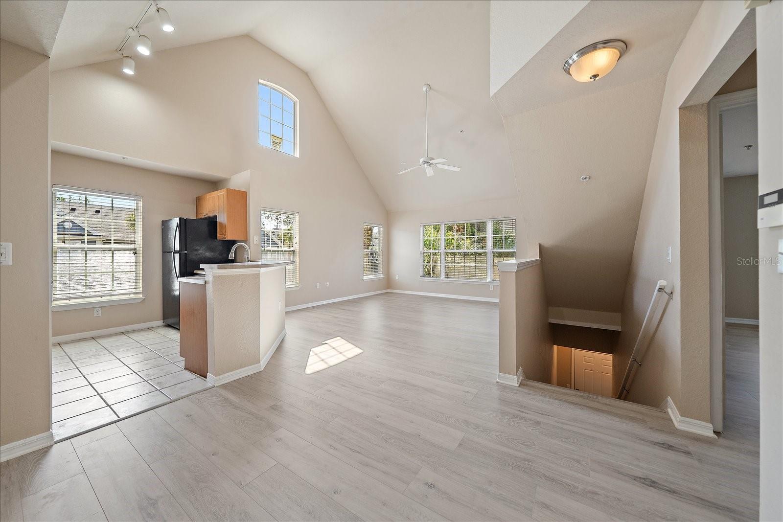 5540 ROSEHILL RD #201, SARASOTA, FL, 34233