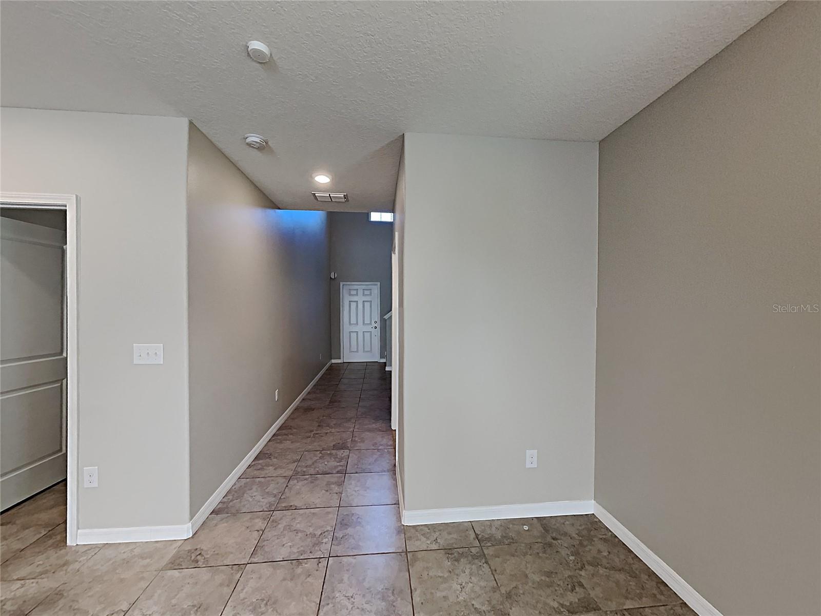 15320 BROAD BRUSH DR, RUSKIN, FL, 33573