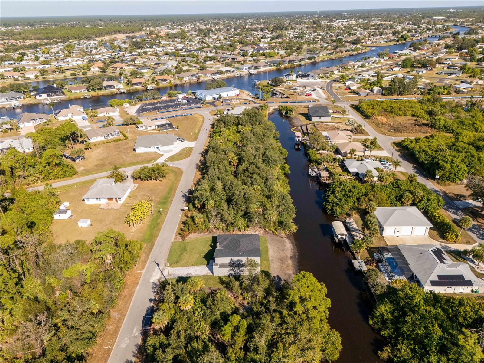 70 MCDILL DR, PORT CHARLOTTE, FL, 33953