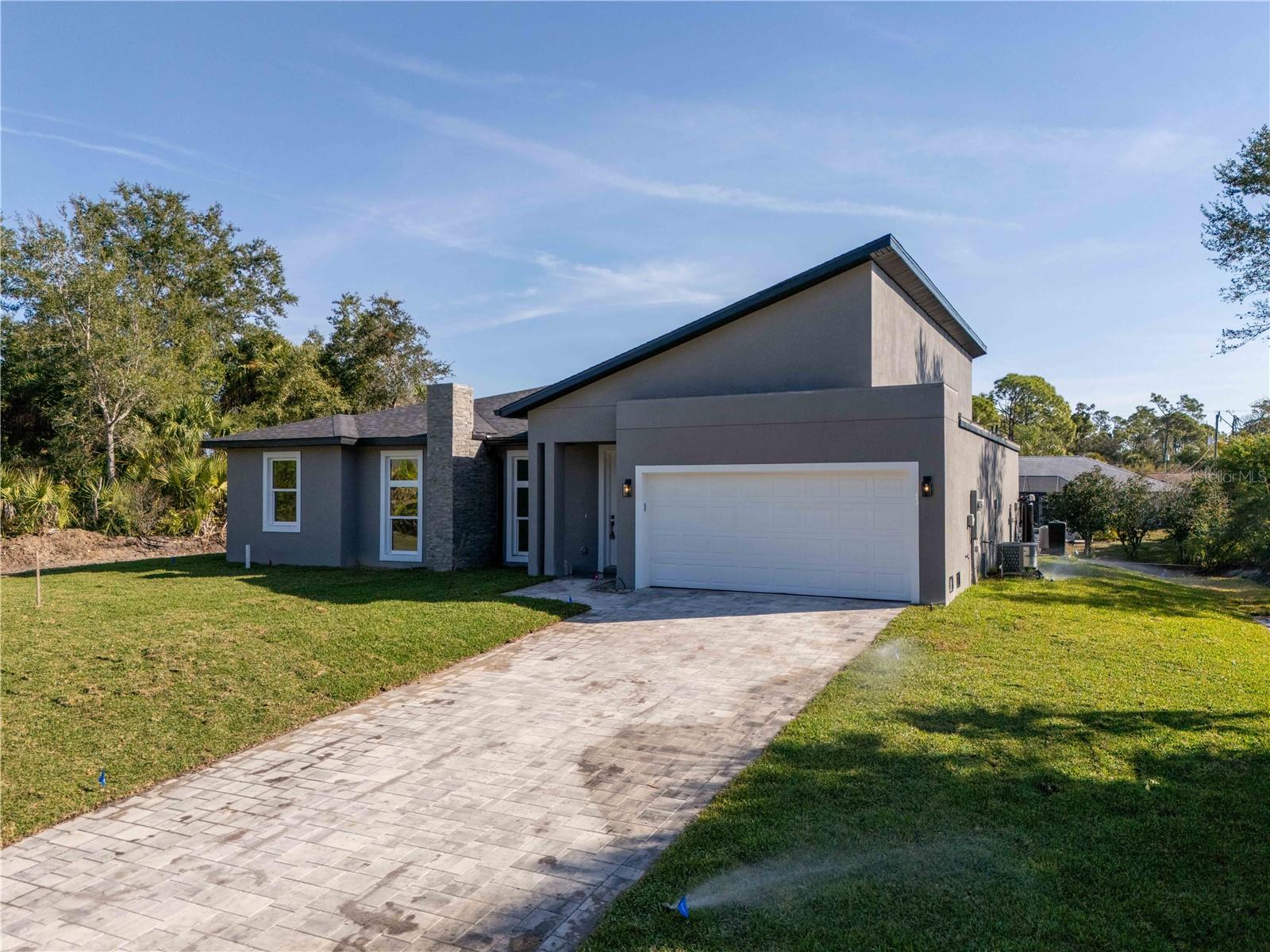 70 MCDILL DR, PORT CHARLOTTE, FL, 33953