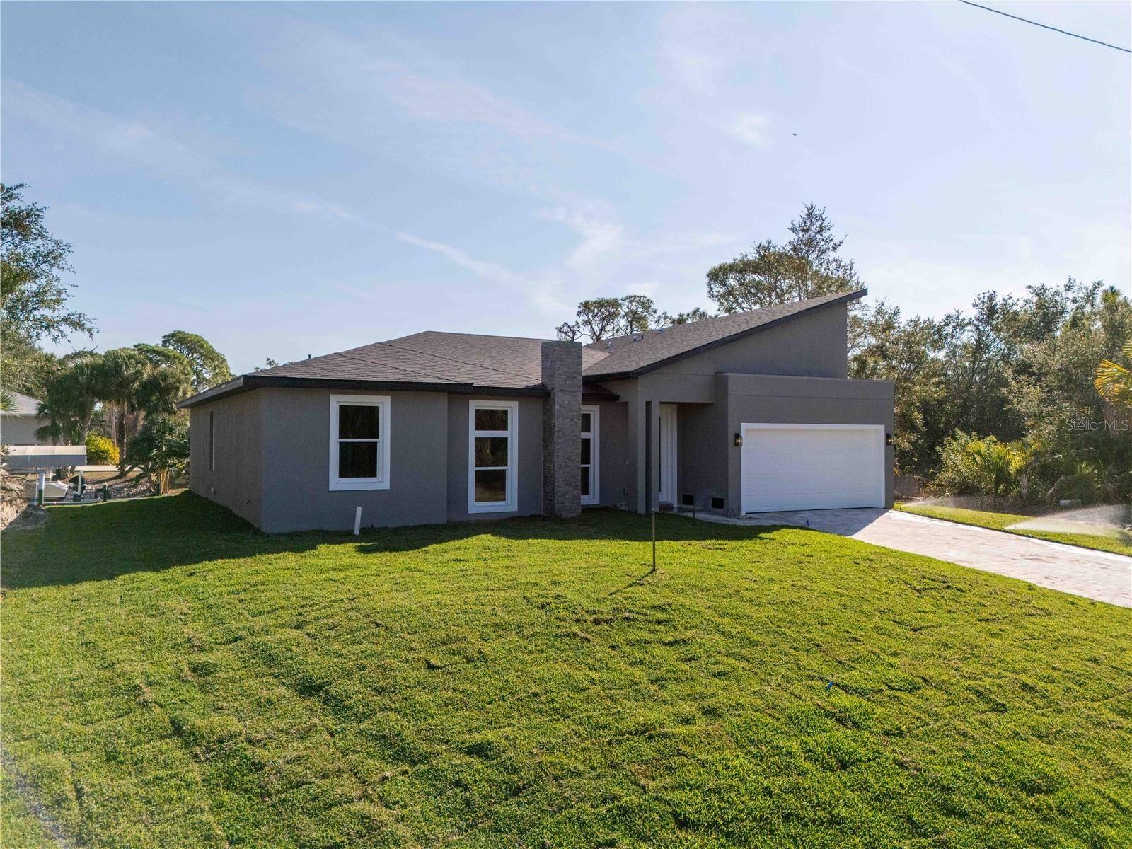 70 MCDILL DR, PORT CHARLOTTE, FL, 33953