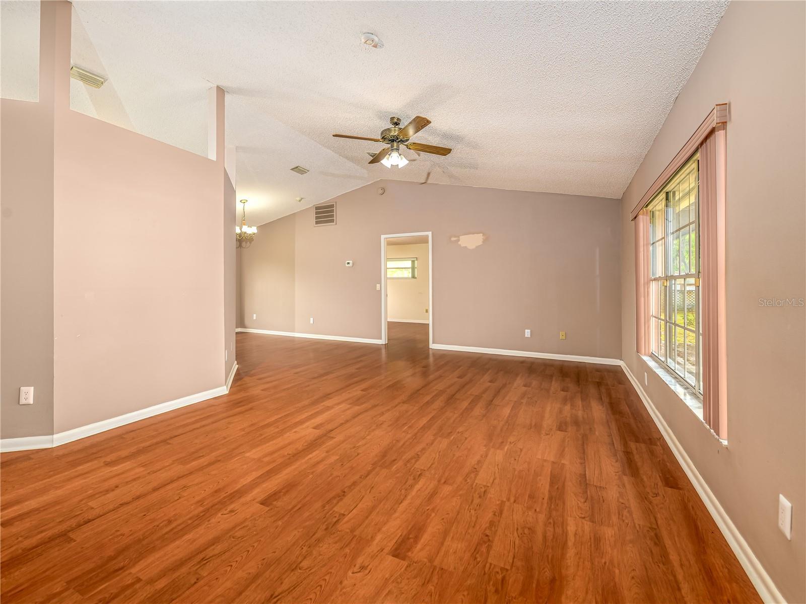 24180 LANDING DR, LUTZ, FL, 33559