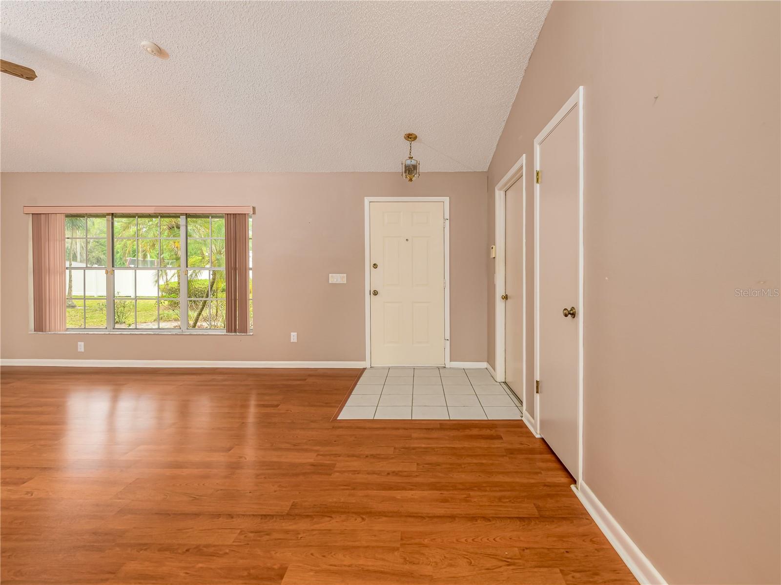24180 LANDING DR, LUTZ, FL, 33559