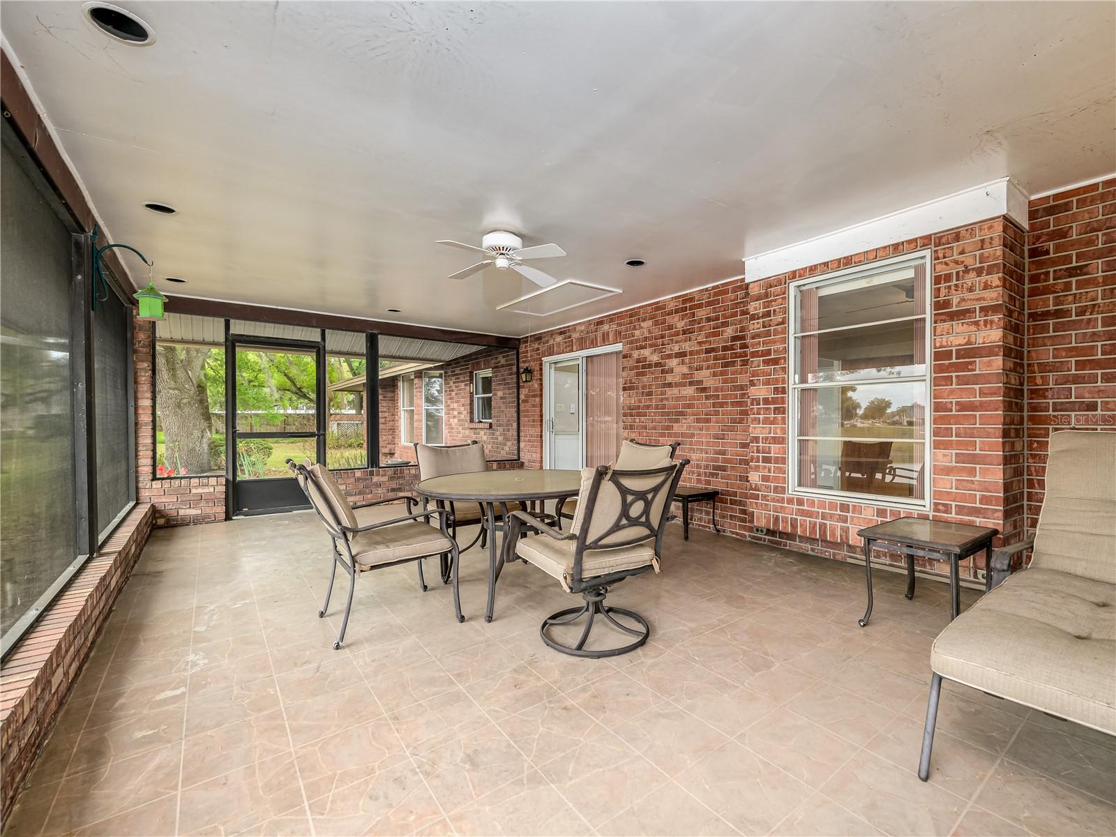 24180 LANDING DR, LUTZ, FL, 33559