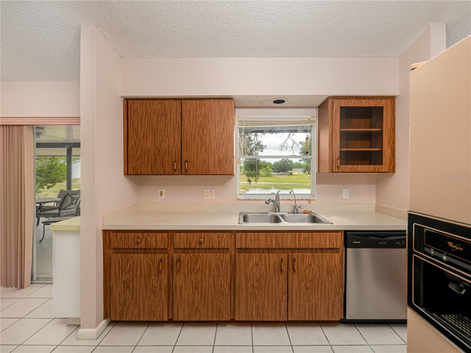 24180 LANDING DR, LUTZ, FL, 33559