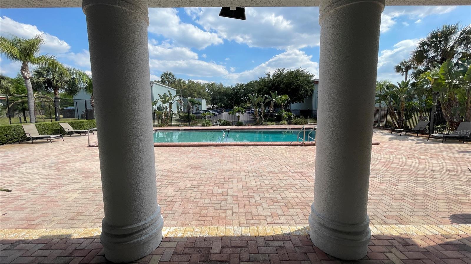 2850 SOMERSET PARK DR #201, TAMPA, FL, 33613