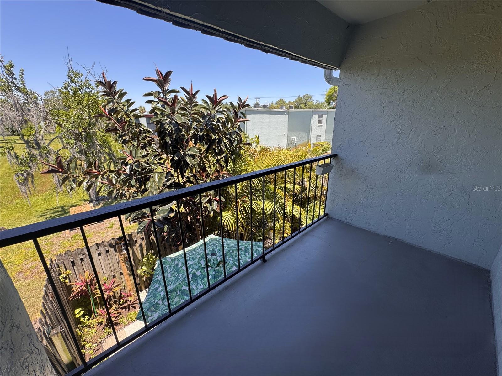 2850 SOMERSET PARK DR #201, TAMPA, FL, 33613