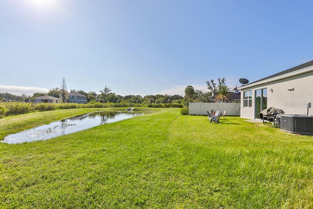 10546 MEDFORD LAKE DR, RIVERVIEW, FL, 33578