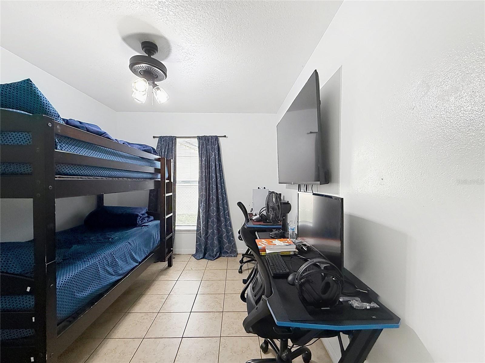 522-524 IMPERIAL PL, KISSIMMEE, FL, 34758