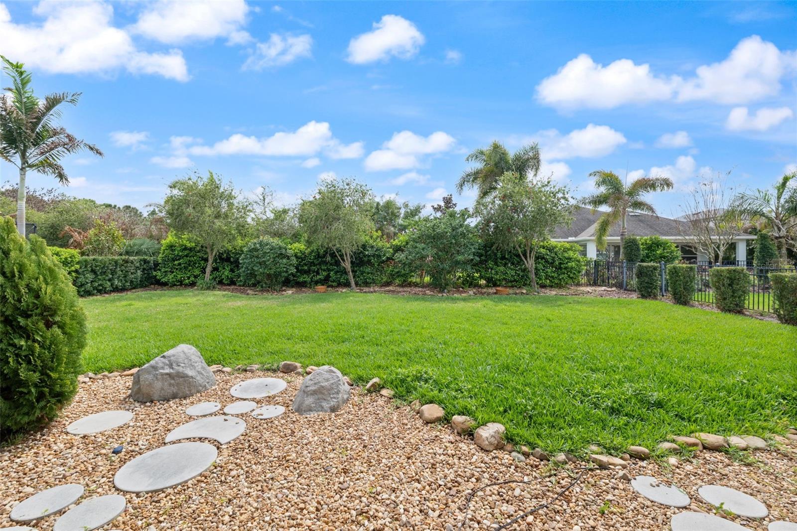 7011 COVINGTON STONE AVE, APOLLO BEACH, FL, 33572