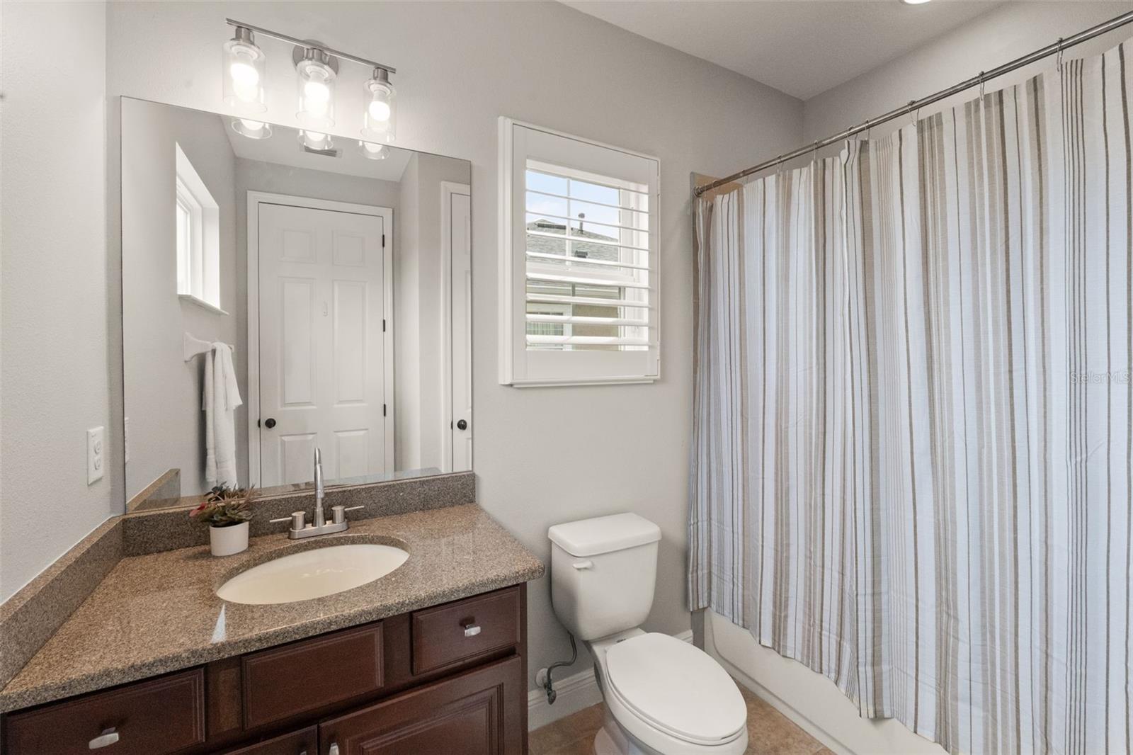 7011 COVINGTON STONE AVE, APOLLO BEACH, FL, 33572