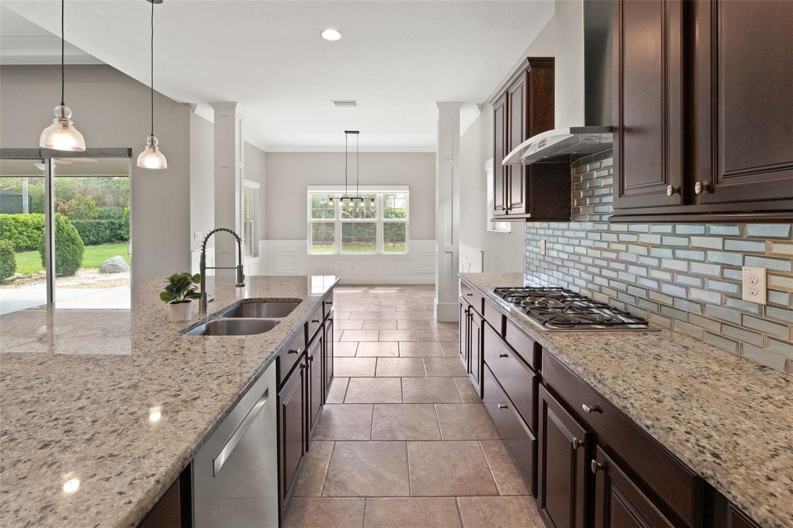 7011 COVINGTON STONE AVE, APOLLO BEACH, FL, 33572