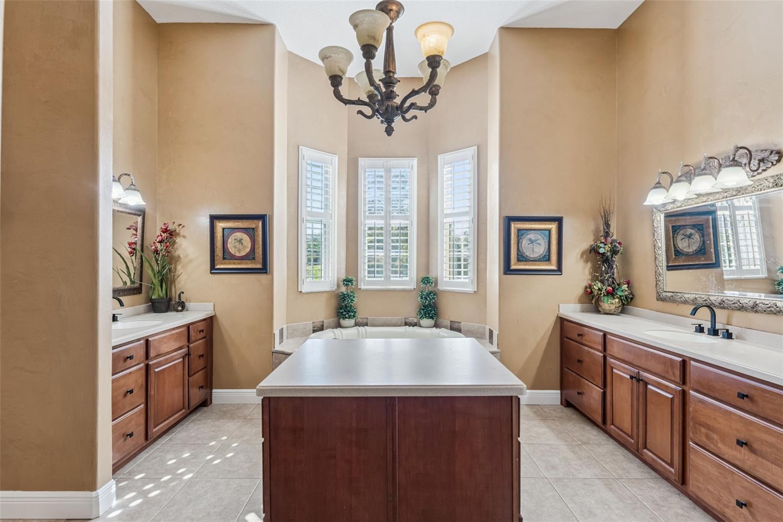 814 MIAMI SPRINGS DR, LONGWOOD, FL, 32779
