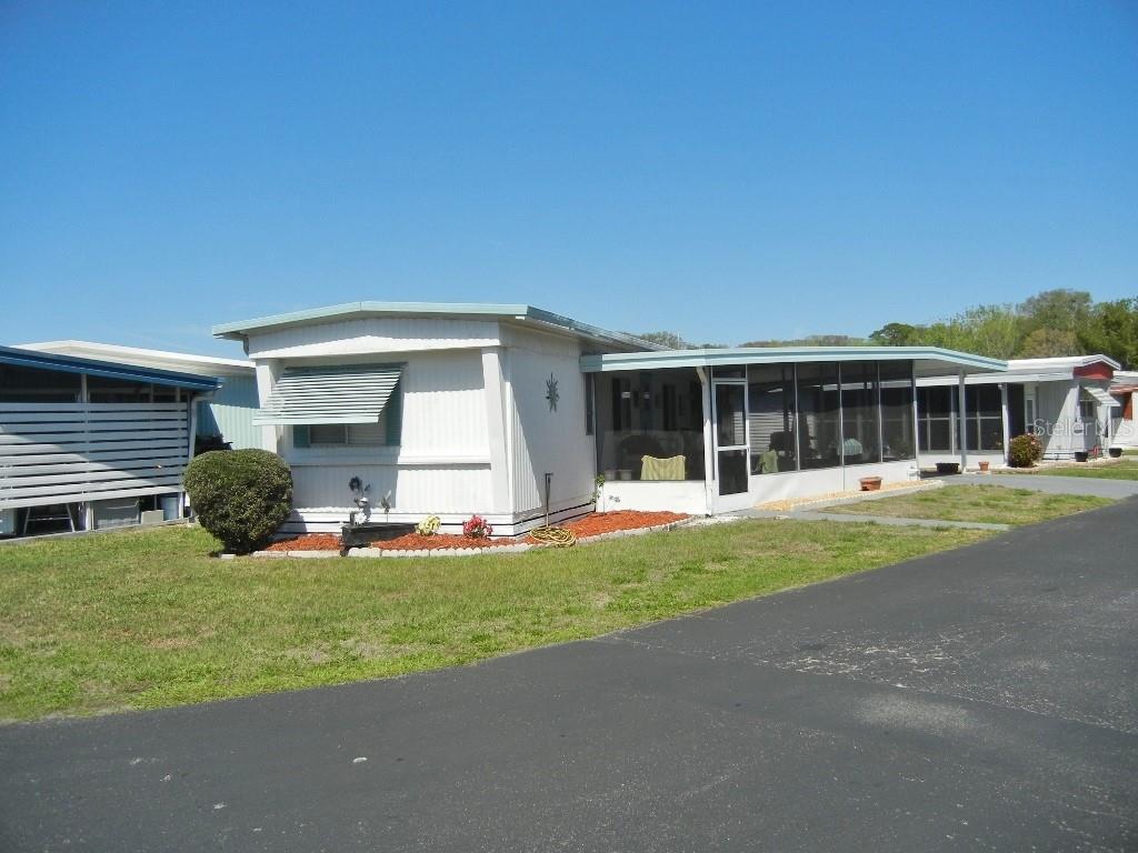 212 RUE DE PONT, TAVARES, FL, 32778