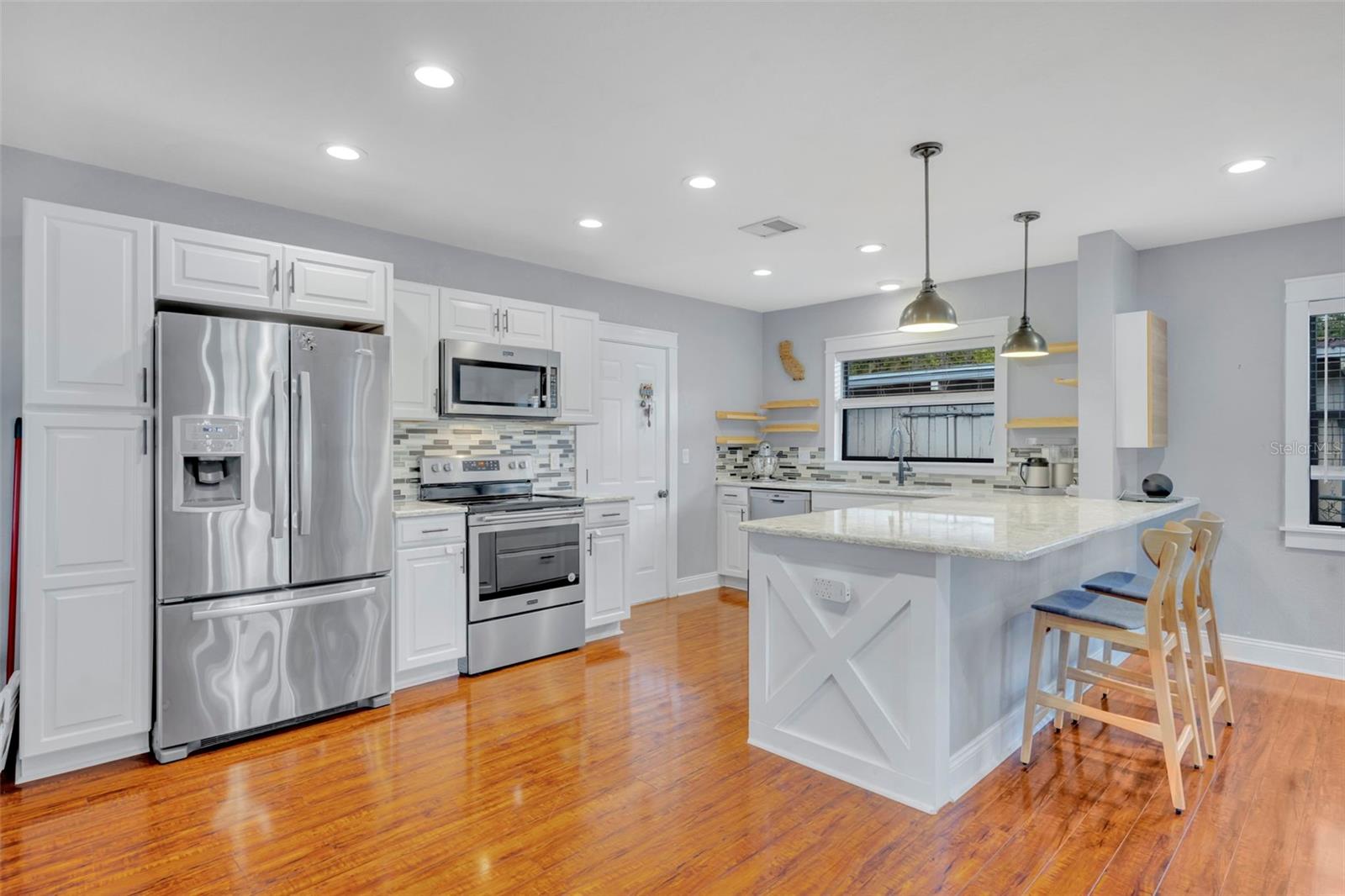 1081 LAKE WELDONA DR, ORLANDO, FL, 32806