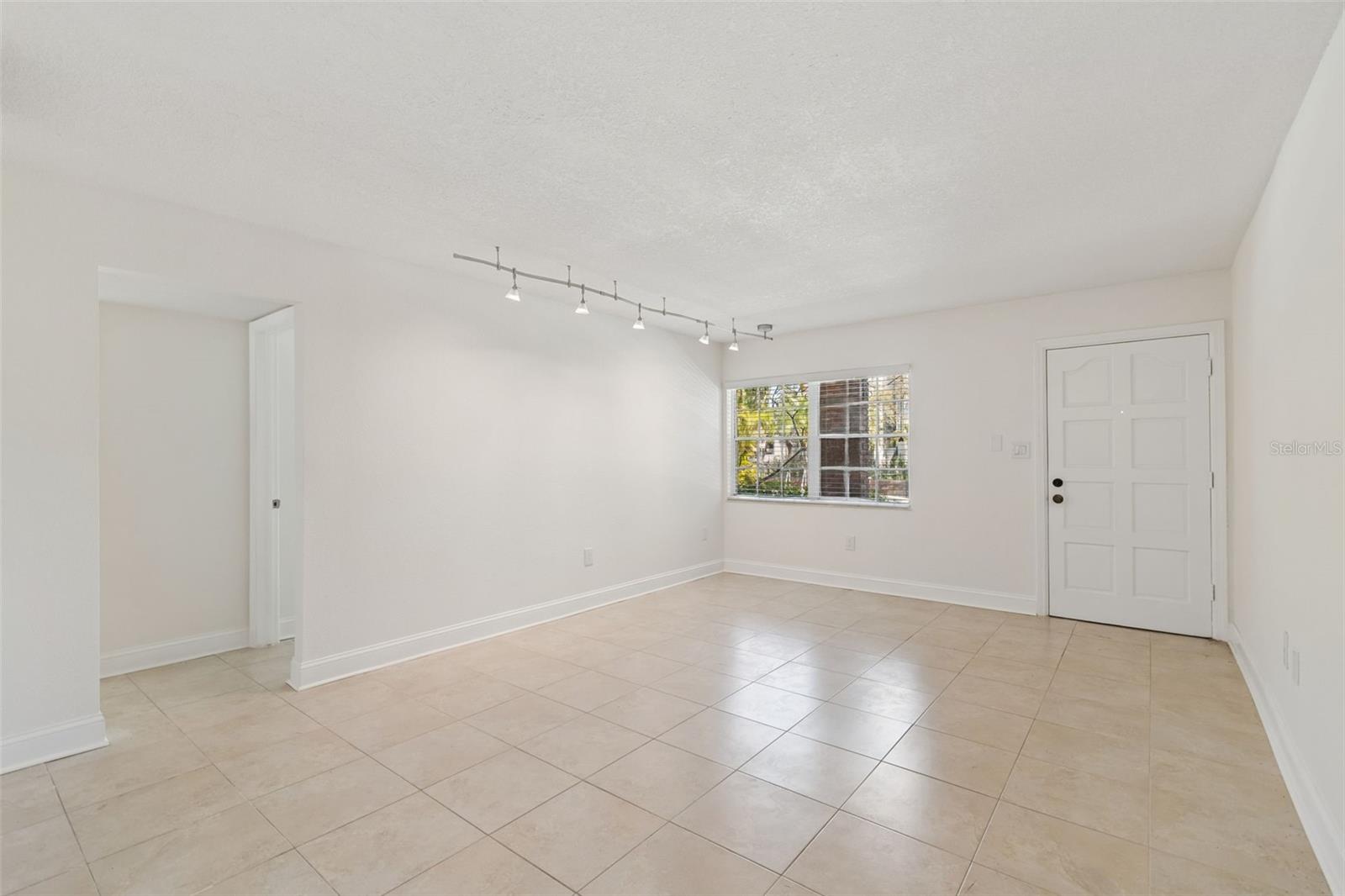 208 DANUBE AVE #103, TAMPA, FL, 33606