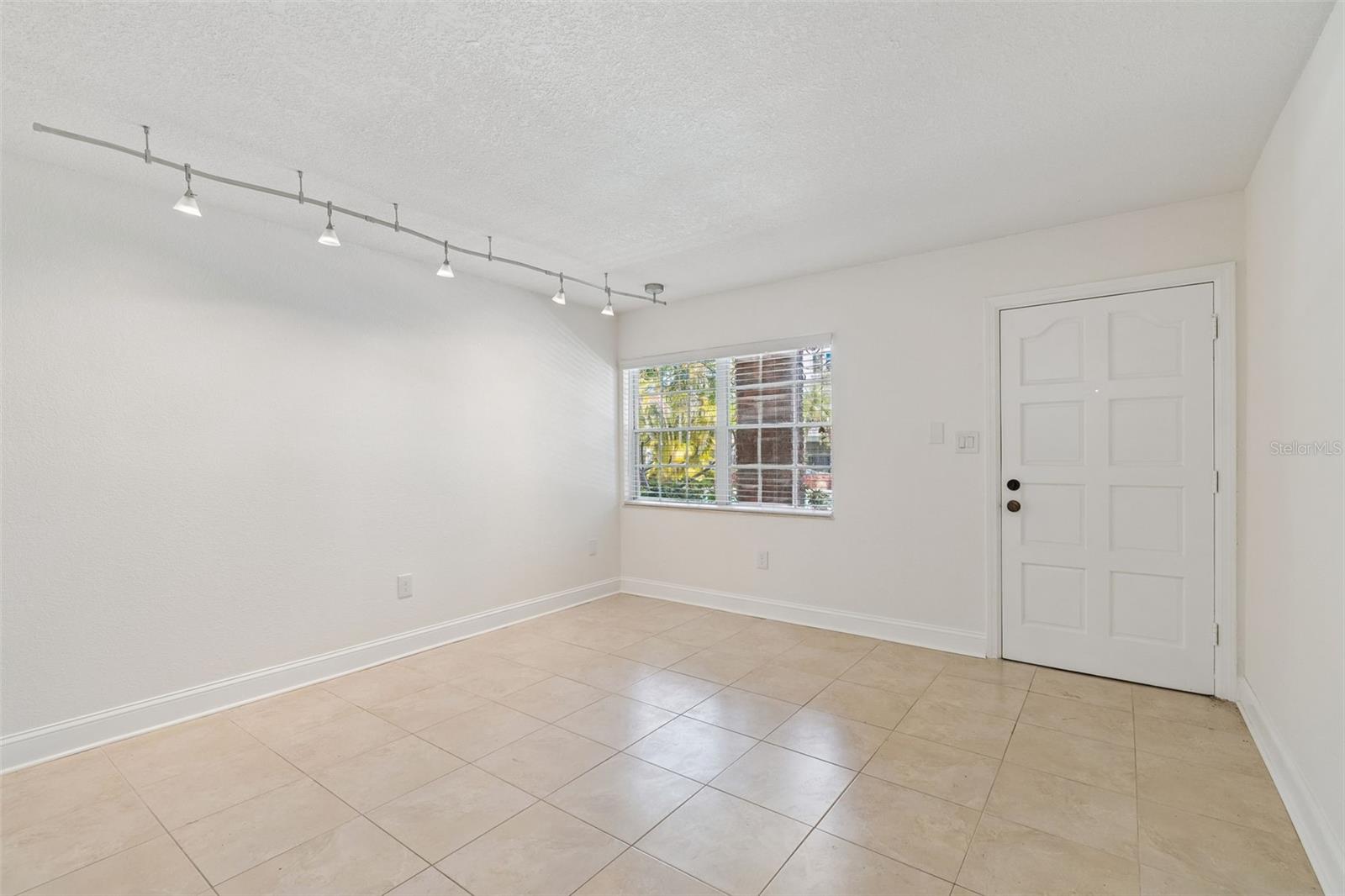 208 DANUBE AVE #103, TAMPA, FL, 33606