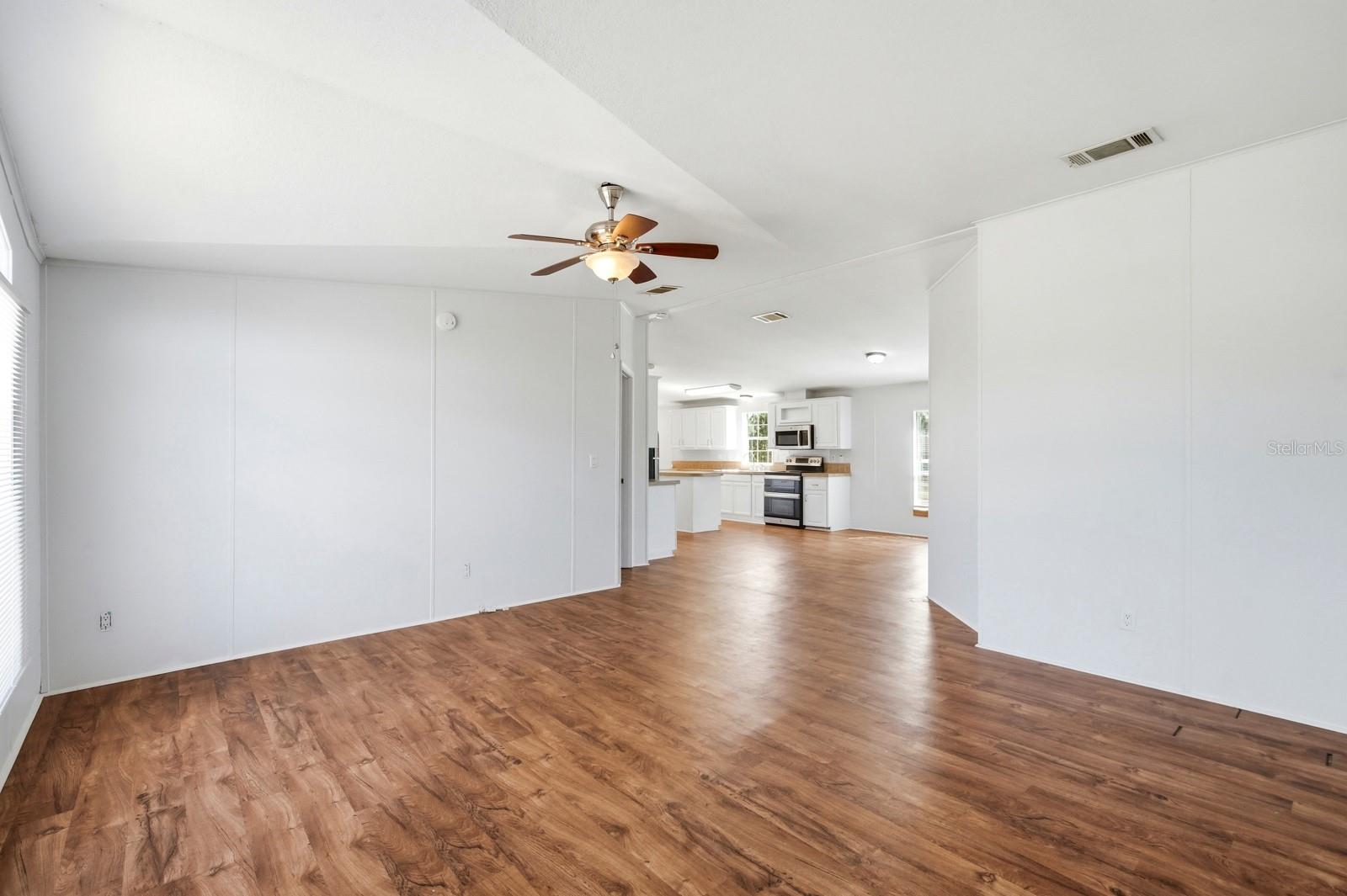299 CAYENNE ST, INTERLACHEN, FL, 32148