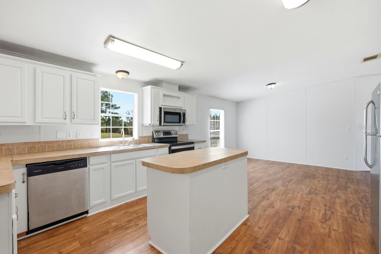 299 CAYENNE ST, INTERLACHEN, FL, 32148