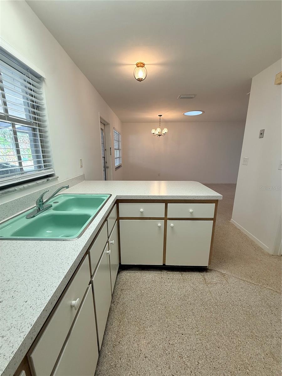 135 W MINNESOTA AVE #8, DELAND, FL, 32720