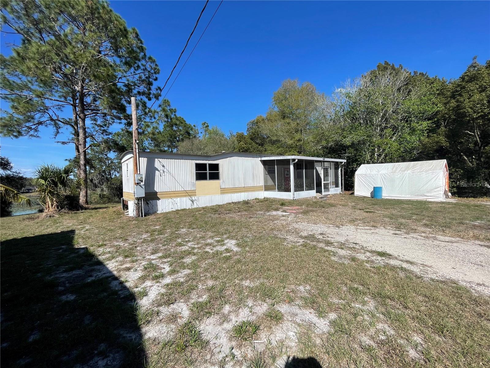 31725 SPRUCE DR, EUSTIS, FL, 32736