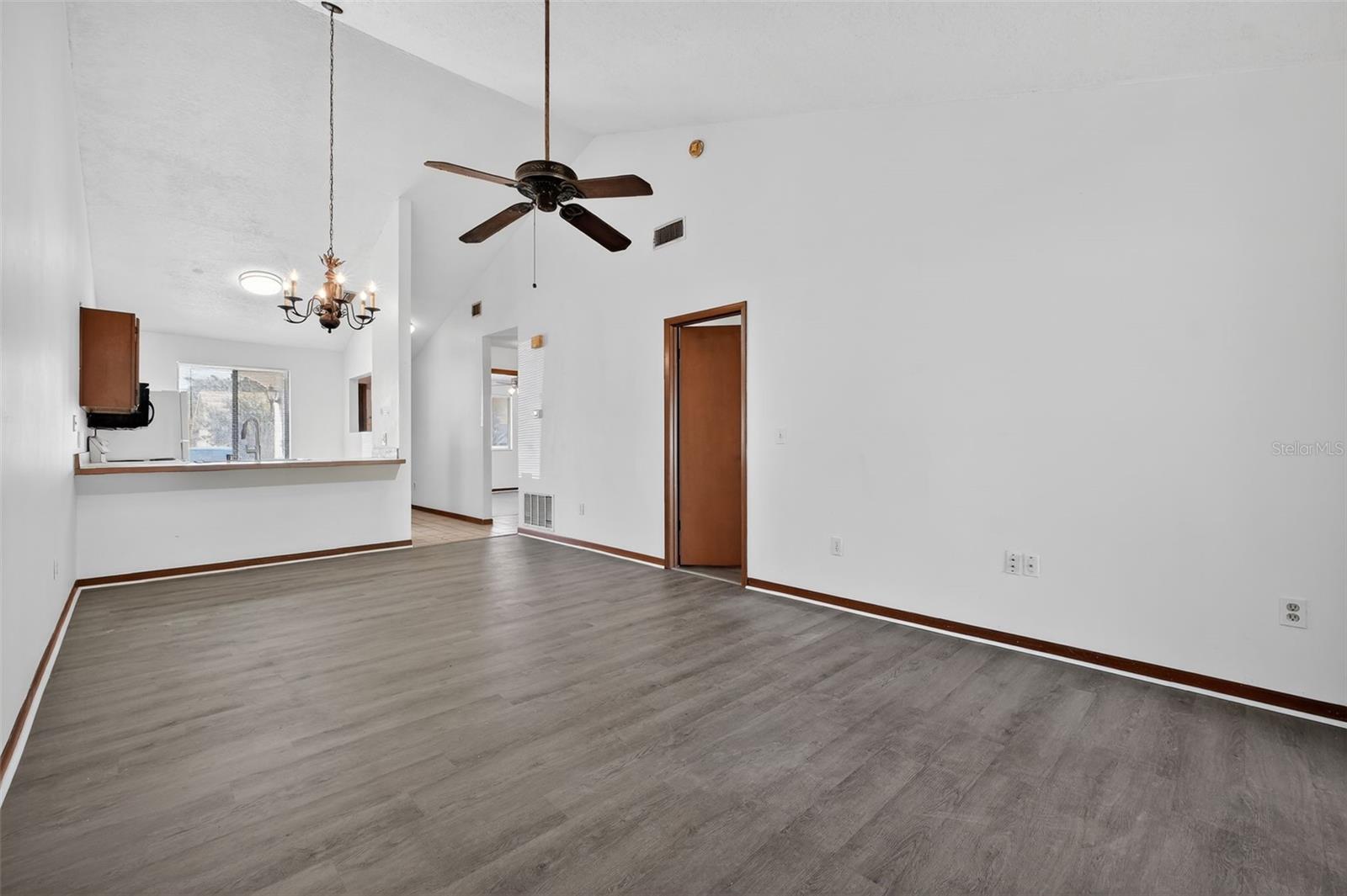 3559 FOREST BRANCH DR #Apt E, PORT ORANGE, FL, 32129