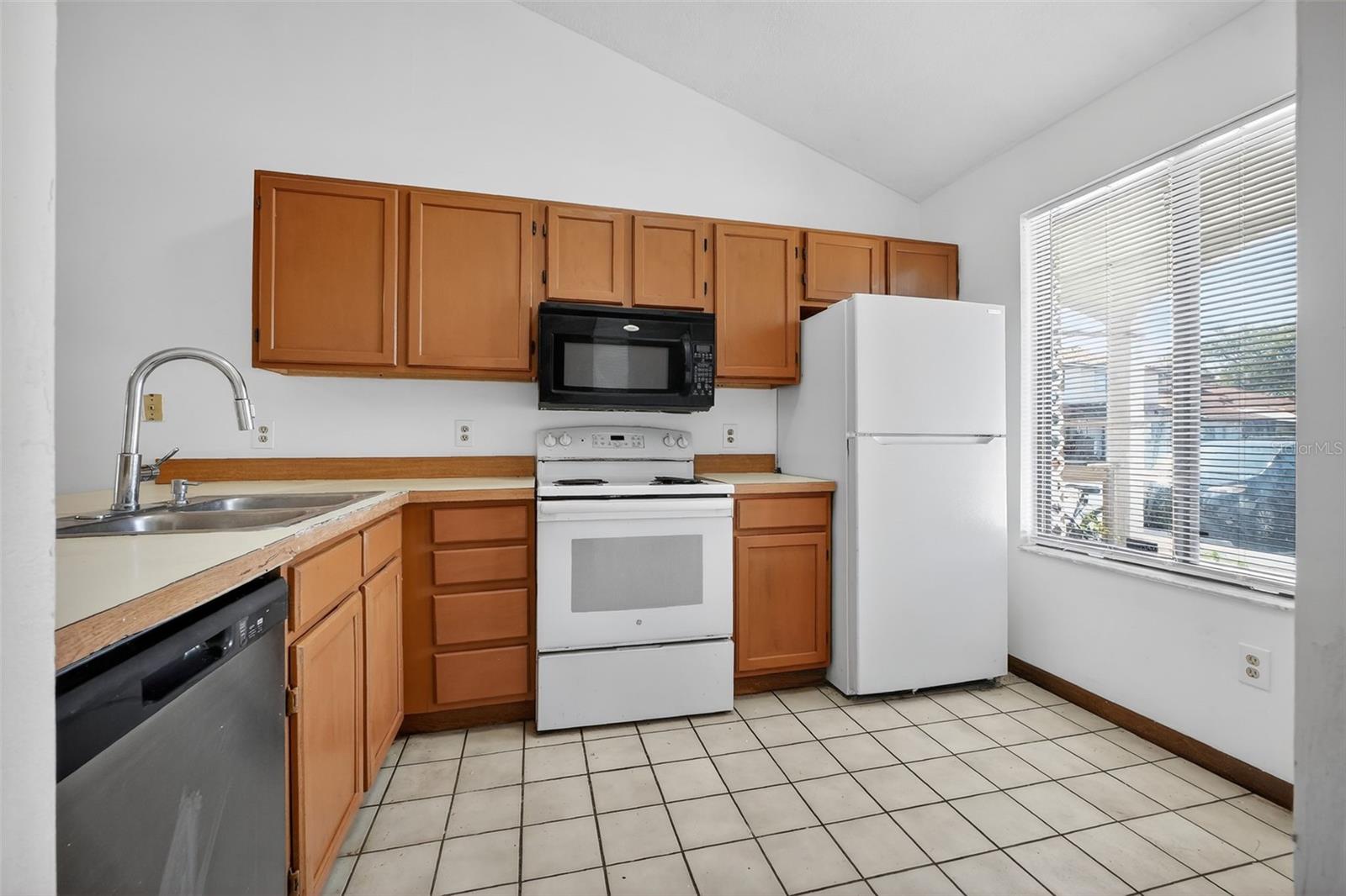 3559 FOREST BRANCH DR #Apt E, PORT ORANGE, FL, 32129