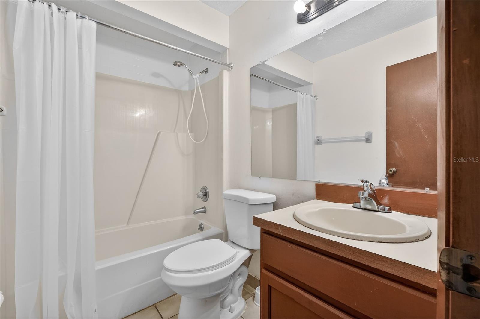 3559 FOREST BRANCH DR #Apt E, PORT ORANGE, FL, 32129