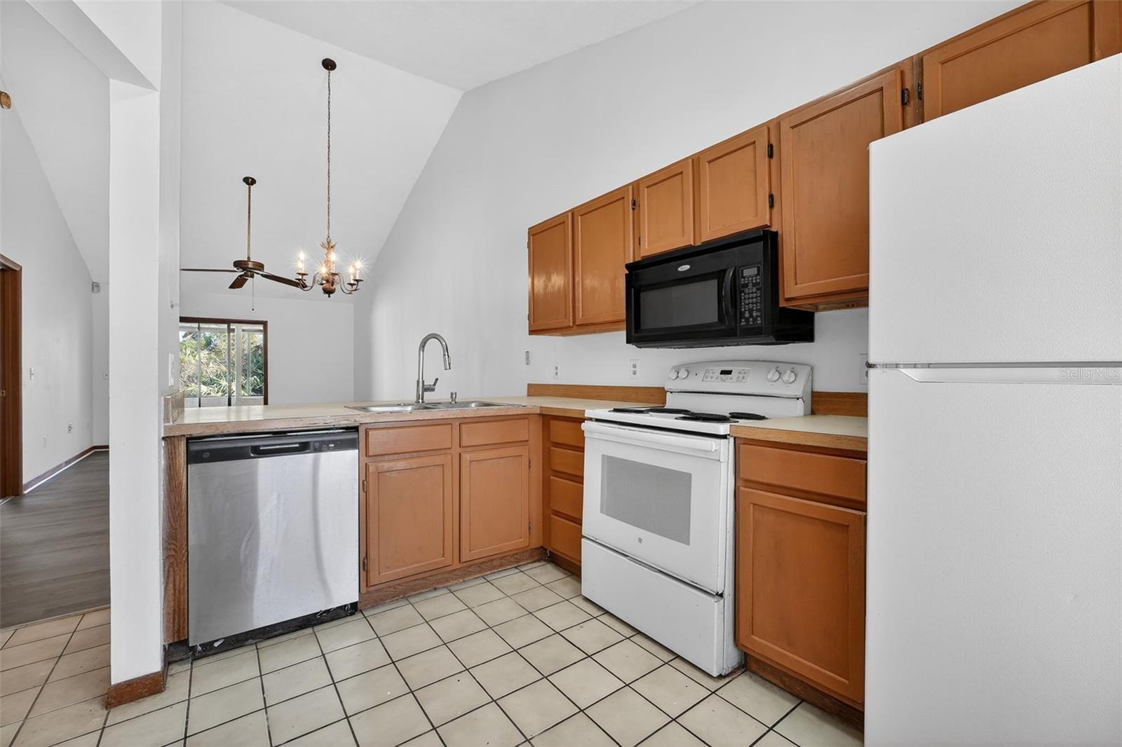 3559 FOREST BRANCH DR #Apt E, PORT ORANGE, FL, 32129
