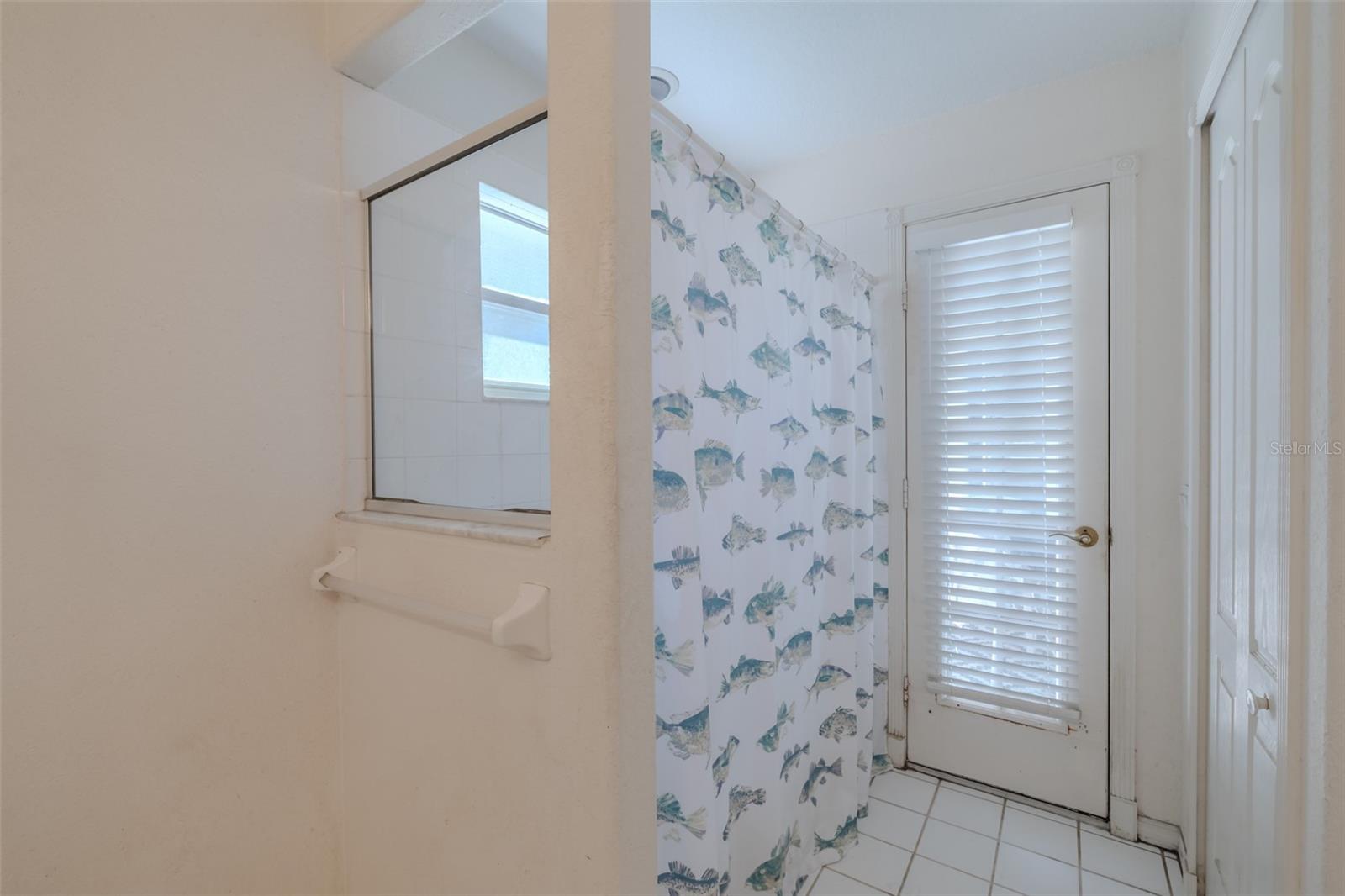 3732 HOLLOW WOOD DR, VALRICO, FL, 33596
